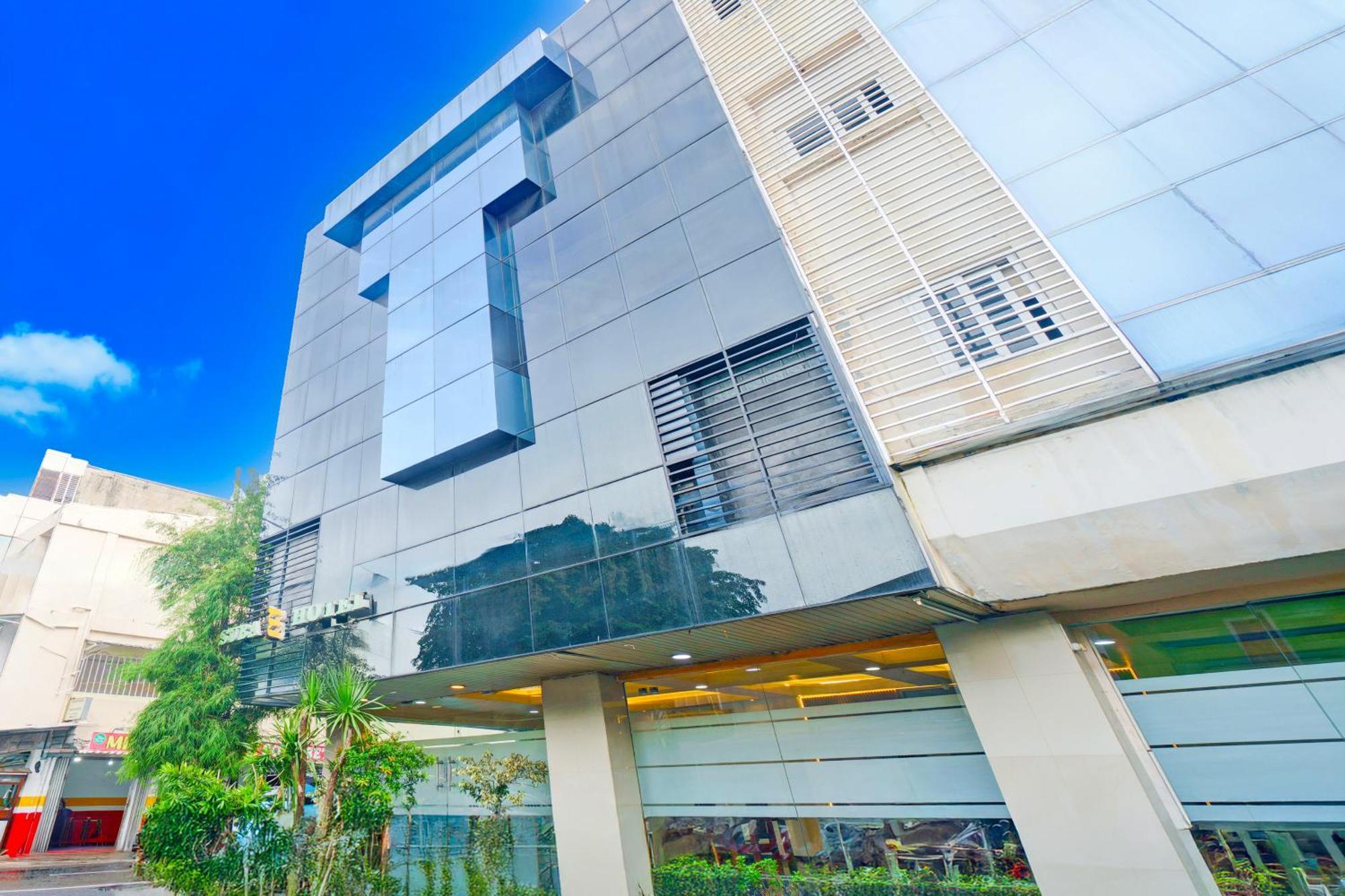 Capital O 94542 Hotel Suba Джакарта Екстериор снимка