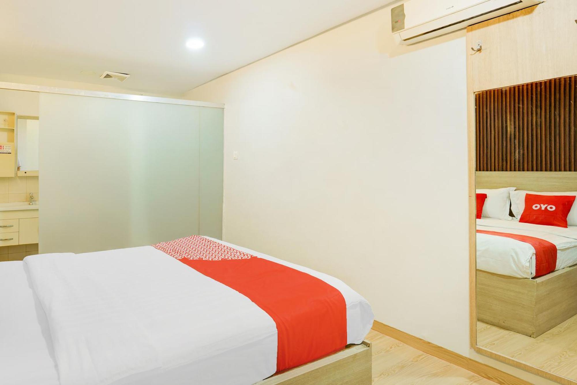 Capital O 94542 Hotel Suba Джакарта Екстериор снимка